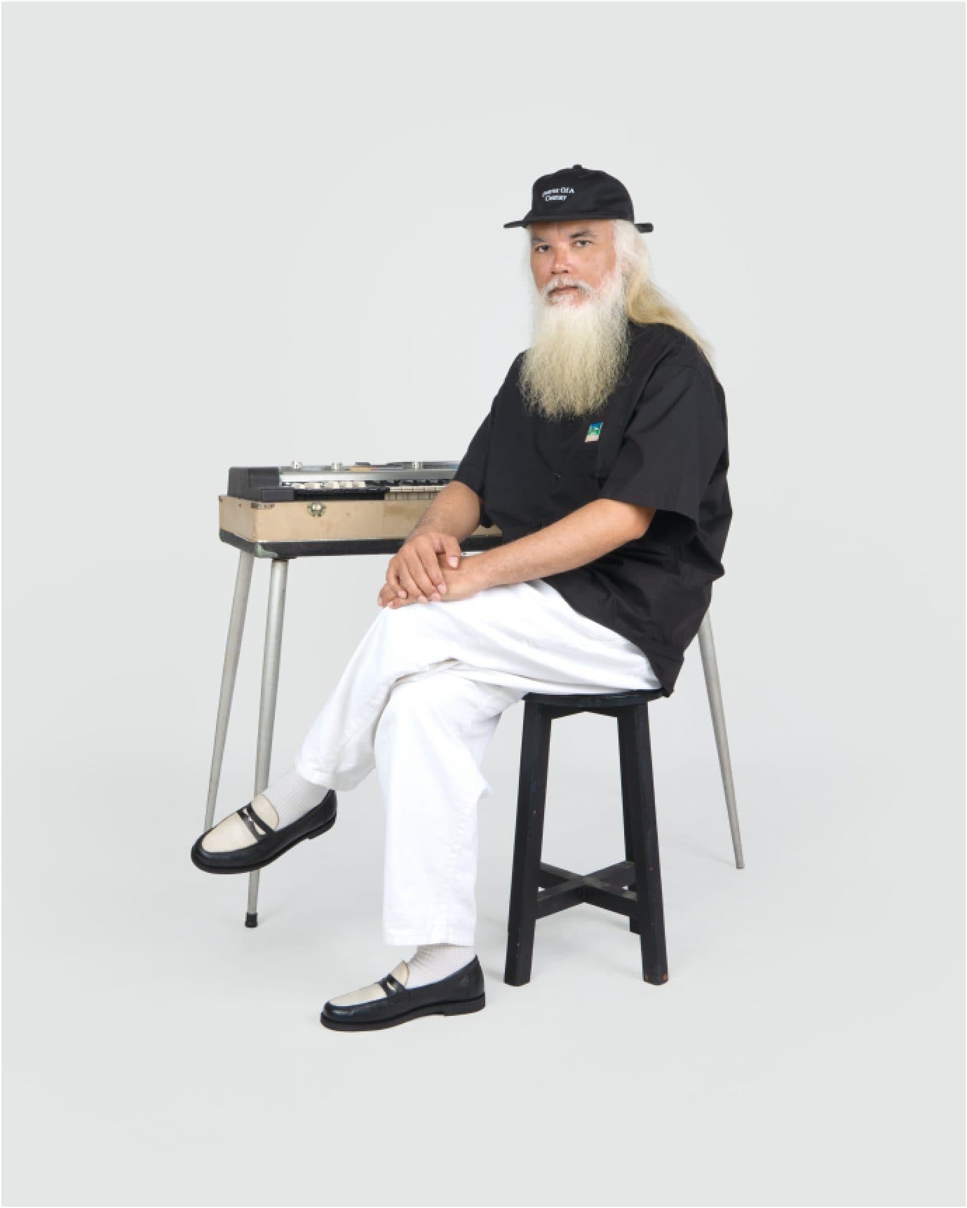 CLASSIC DAD S/S  SHIRT BLACK view 4